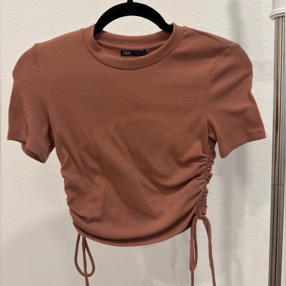 Zara Women's Mauve Ruched Crop Top - Small